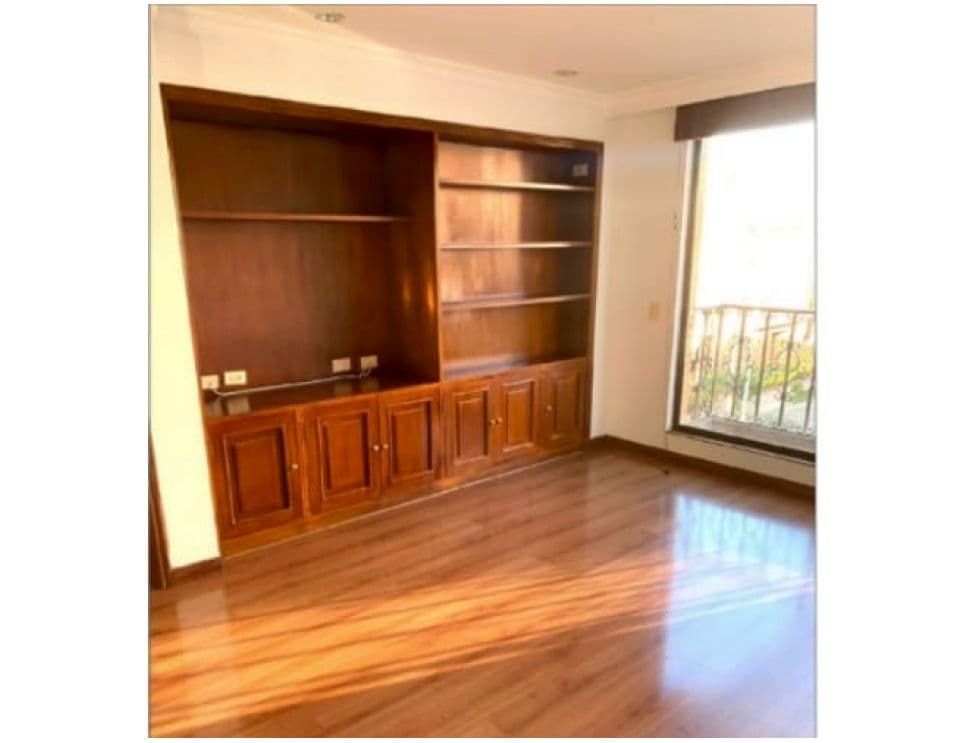 Foto 2 de 4: Apartamento en San Patricio, Bogotá D.C.