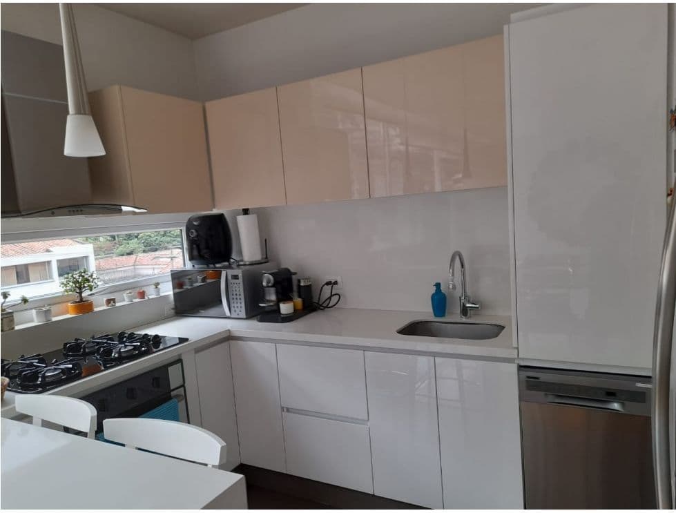 Foto 5 de 9: Apartamento en Los Rosales, Bogotá D.C.