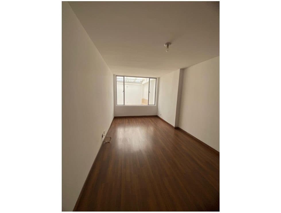 Foto 3 de 8: Apartamento en Campo Alegre, Bogotá D.C.