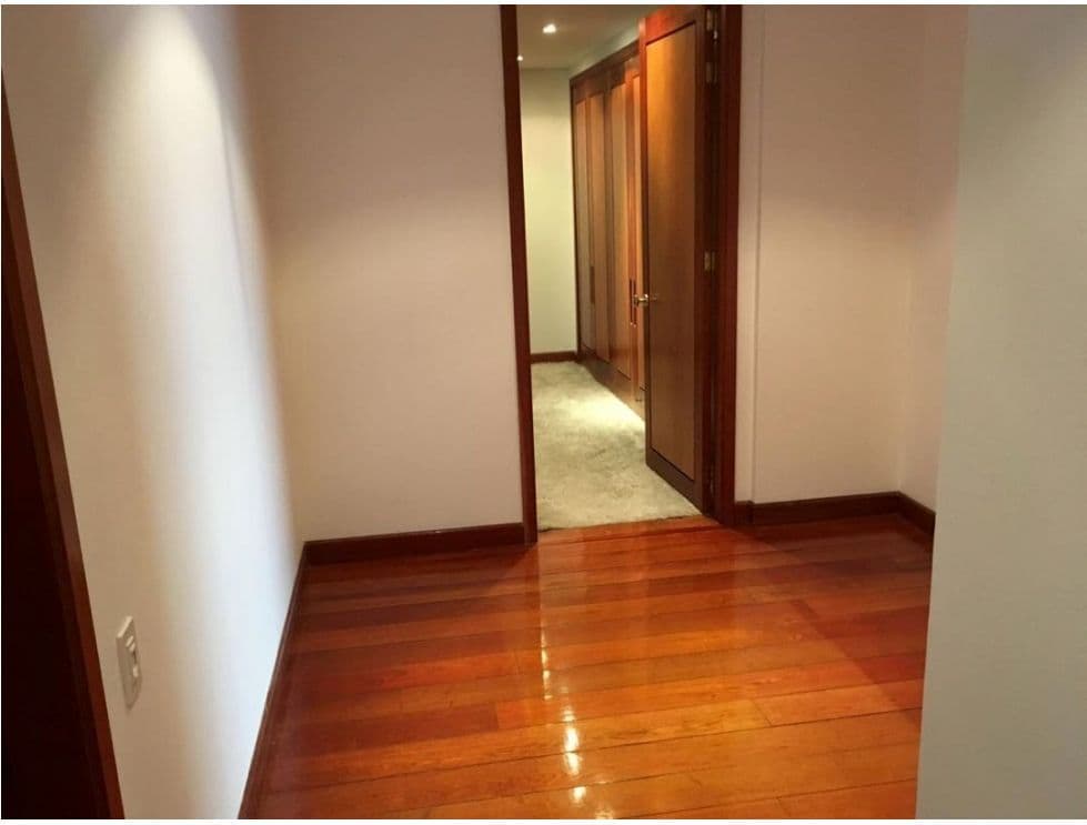 Foto 6 de 17: Apartamento en Los Rosales, Bogotá D.C.