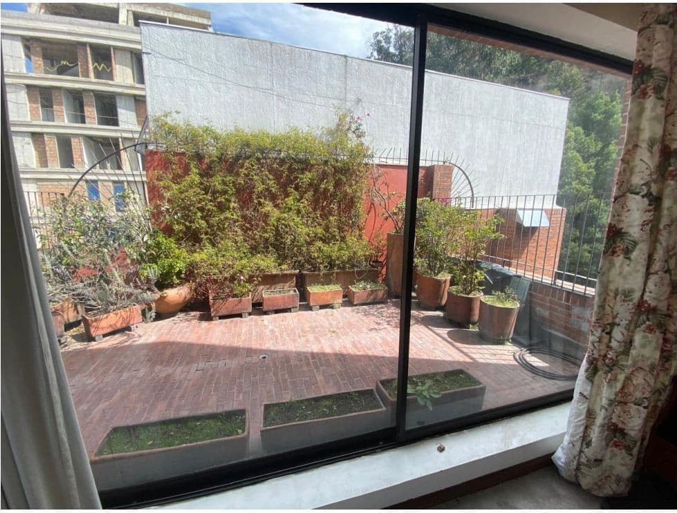Foto 11 de 13: Apartamento en Los Rosales, Bogotá D.C.