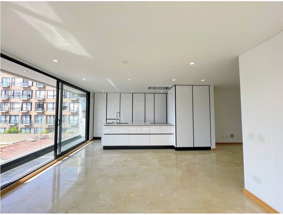 Foto 3 de 16: Apartamento en San Patricio, Bogotá D.C.