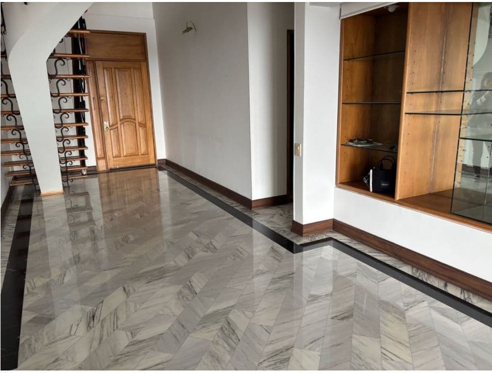 Foto 5 de 10: Apartamento en Los Rosales, Bogotá D.C.
