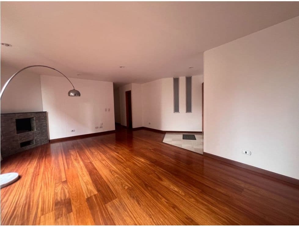 Foto 3 de 15: Apartamento en San Patricio, Bogotá D.C.