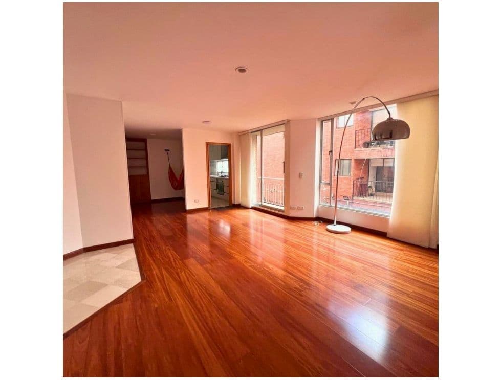 Foto 4 de 15: Apartamento en San Patricio, Bogotá D.C.