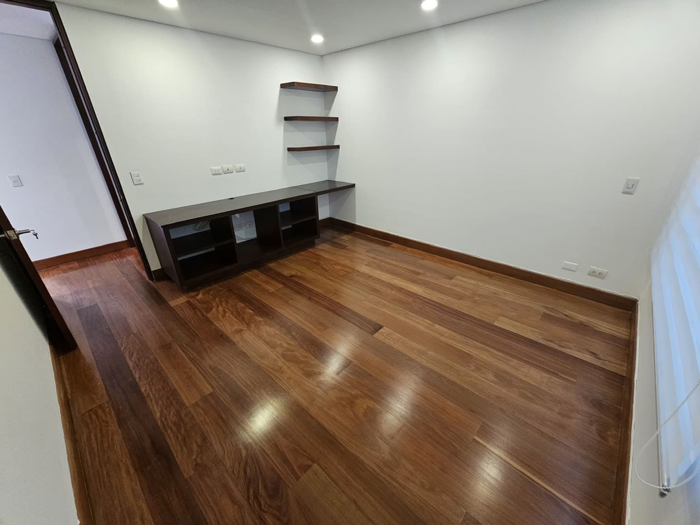 Foto 16 de 20: Apartamento en Los Rosales, Bogotá D.C.