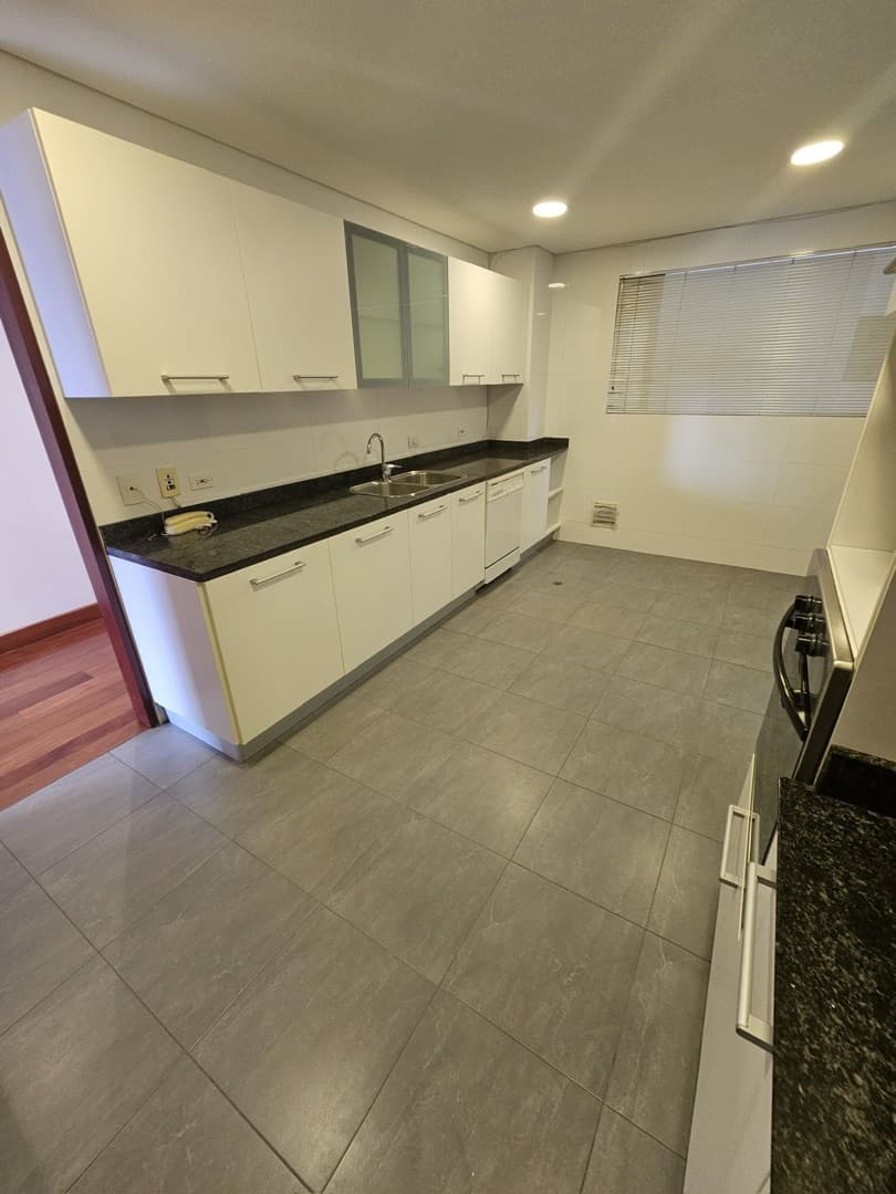 Foto 7 de 20: Apartamento en Los Rosales, Bogotá D.C.