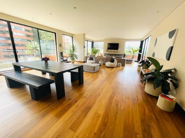Foto 2 de 16: Apartamento en Los Rosales, Bogotá D.C.