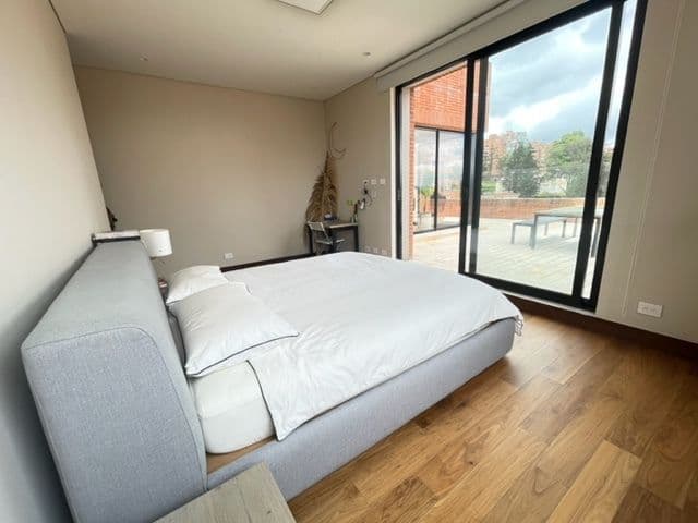 Foto 10 de 16: Apartamento en Los Rosales, Bogotá D.C.