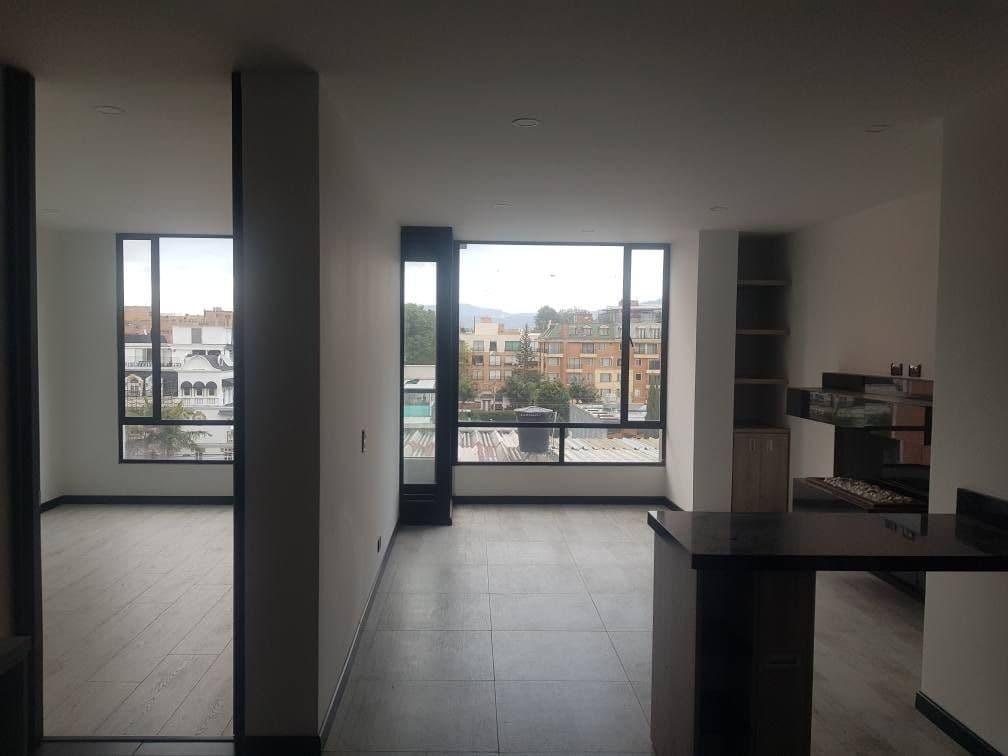 Foto 2 de 16: Apartamento en San Patricio, Bogotá D.C.
