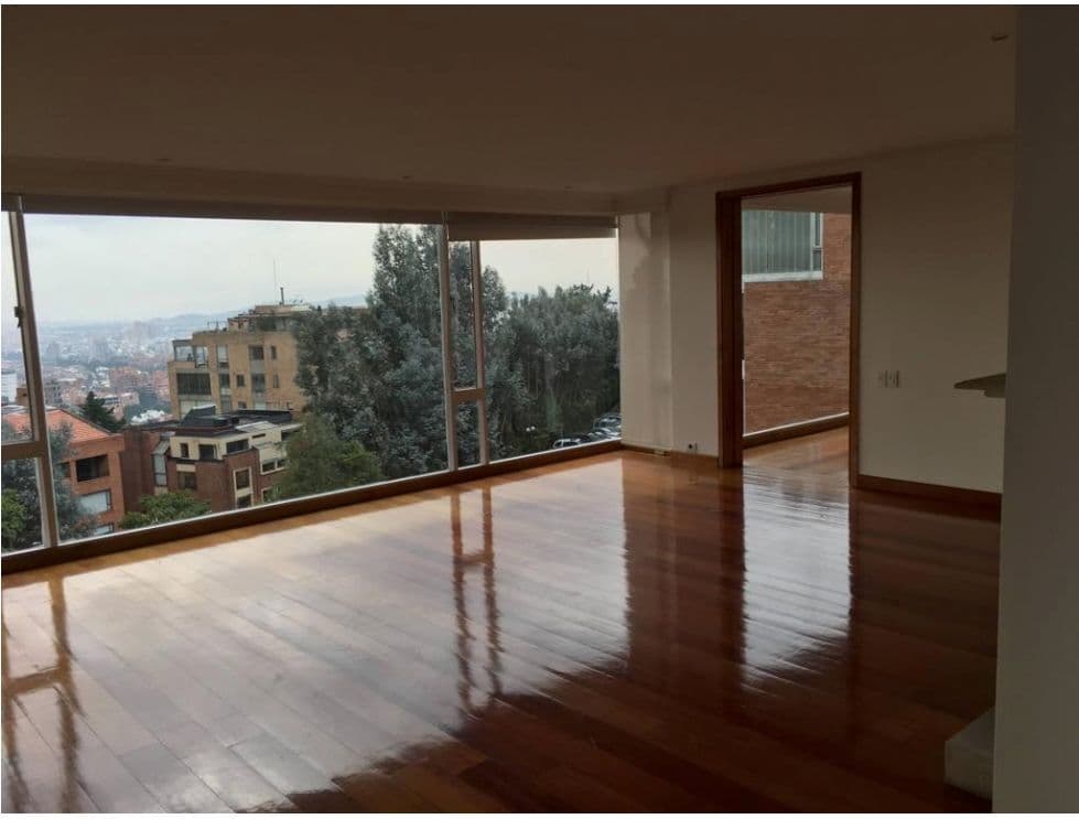 Foto 3 de 10: Apartamento en Los Rosales, Bogotá D.C.