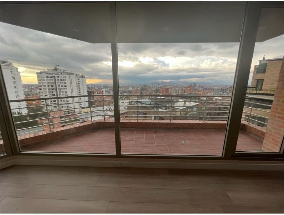 Foto 16 de 18: Apartamento en Los Rosales, Bogotá D.C.