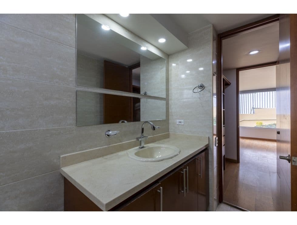 Foto 4 de 9: Apartamento en Ciudad Jardin Norte, Bogotá D.C.