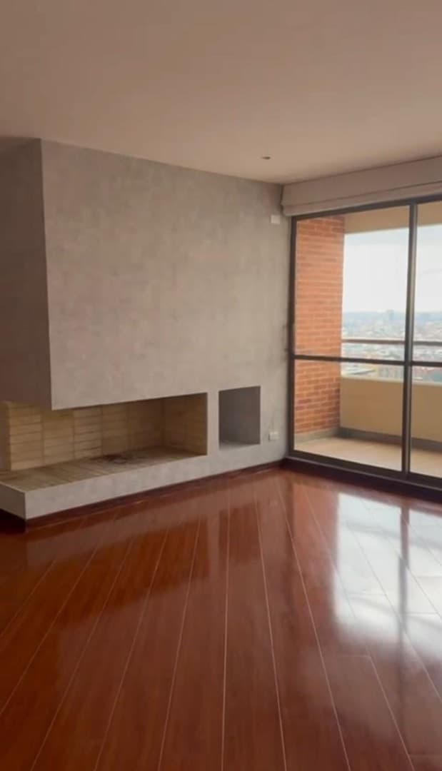 Foto 2 de 20: Apartamento en Los Alpes, Bogotá D.C.