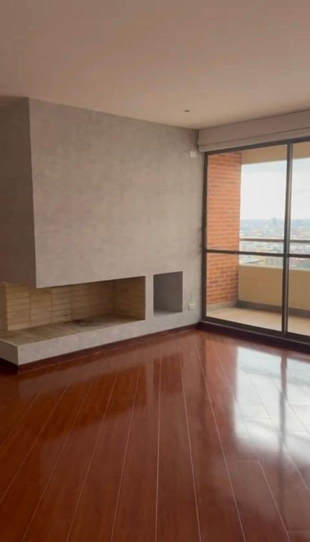 Foto 2 de 17: Apartamento en Los Alpes, Bogotá D.C.