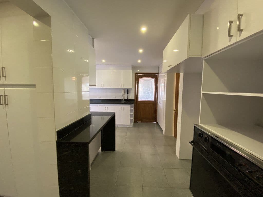 Foto 4 de 11: Apartamento en Los Rosales, Bogotá D.C.