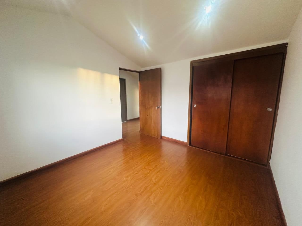 Foto 6 de 14: Casa en Villa Del Prado, Bogotá D.C.