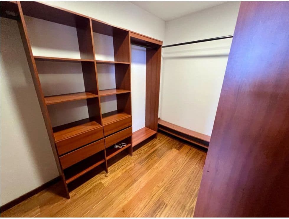 Foto 11 de 20: Apartamento en Ub Delicias Del Carmen, Bogotá D.C.