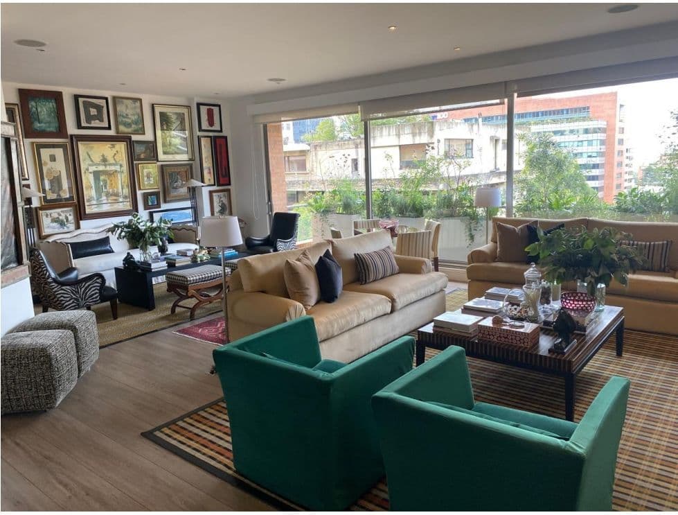 Foto 2 de 20: Apartamento en Los Rosales, Bogotá D.C.