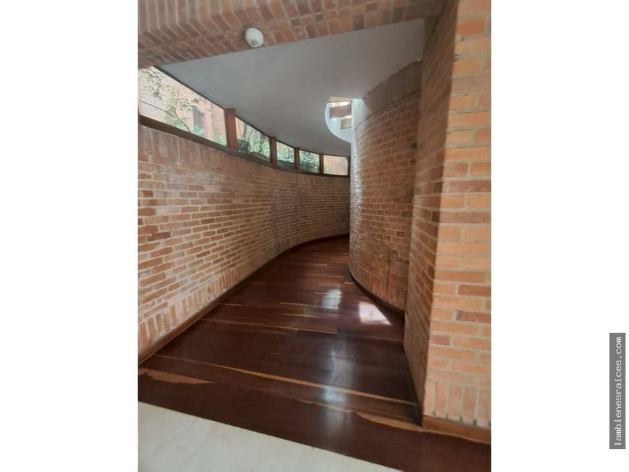 Foto 13 de 15: Apartamento en Los Rosales, Bogotá D.C.