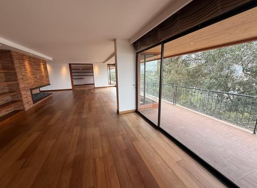 Foto 2 de 4: Apartamento en Cerros De Santa Bárbara, Bogotá D.C.