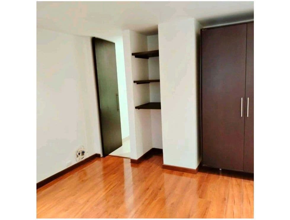 Foto 11 de 15: Apartamento en Los Rosales, Bogotá D.C.