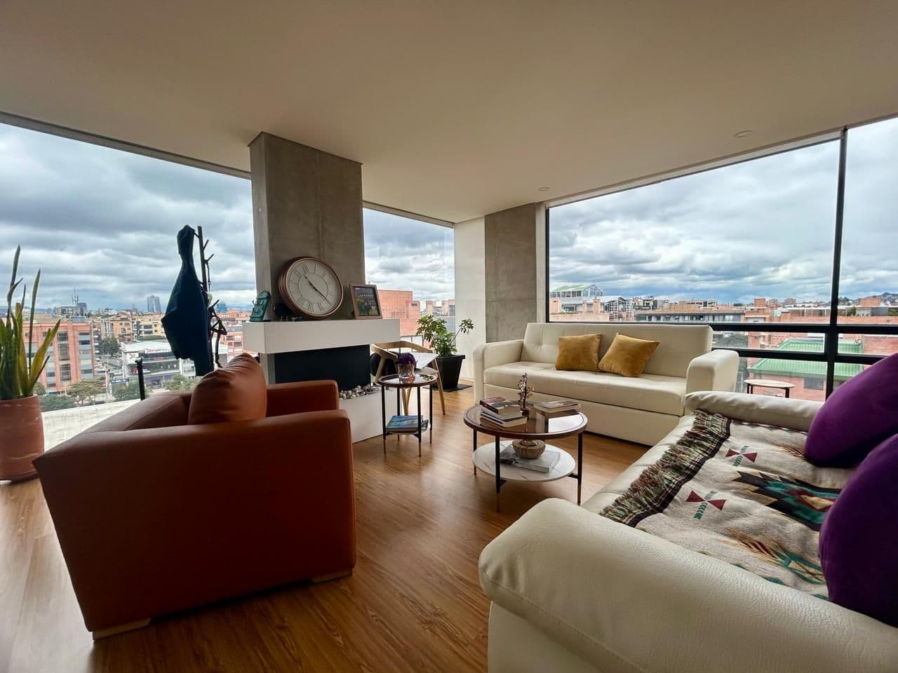 Foto 2 de 16: Apartamento en Santa Bárbara Oriental, Bogotá D.C.