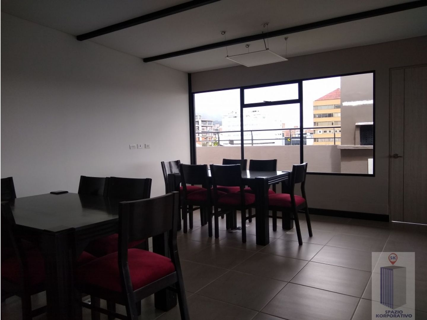 Foto 4 de 20: Edificio De Oficinas en Juan Xxiii, Bogotá D.C.