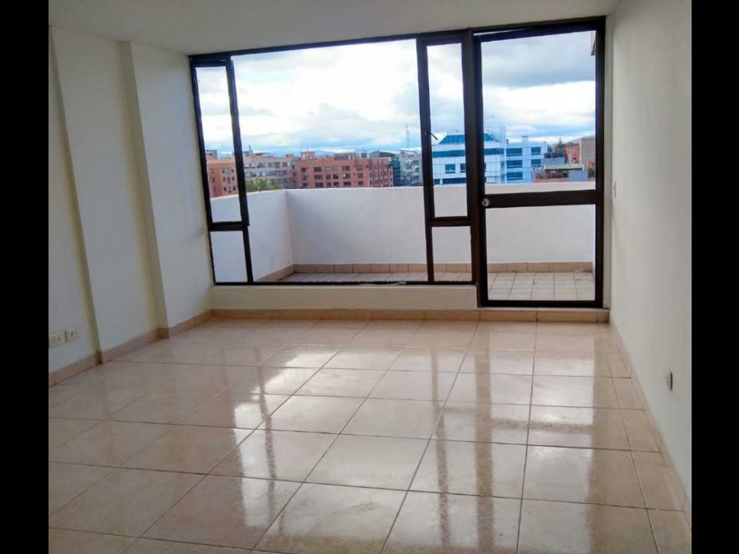 Foto 9 de 20: Apartamento en Santa Bárbara Central, Bogotá D.C.