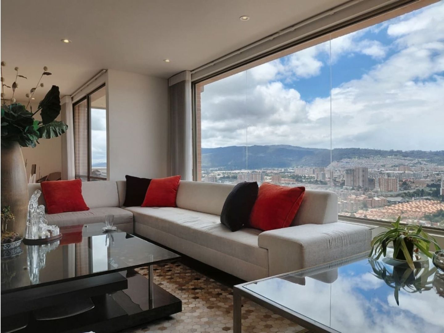 Foto 3 de 20: Apartamento en Atenas, Bogotá D.C.