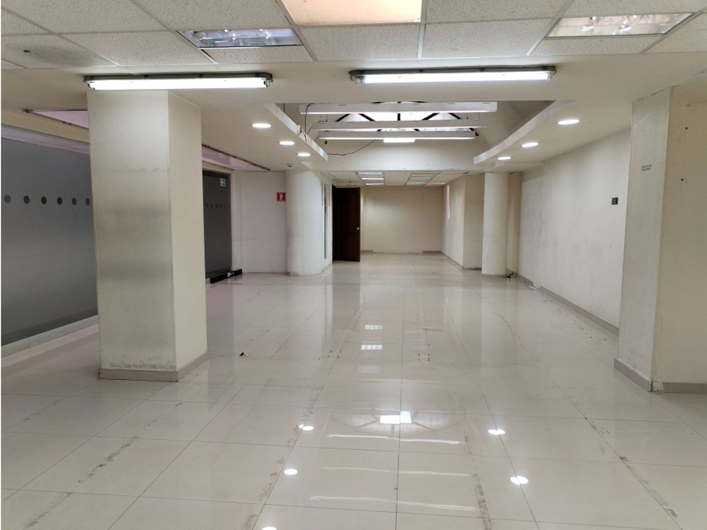 Foto 14 de 20: Edificio De Oficinas en Emaús, Bogotá D.C.