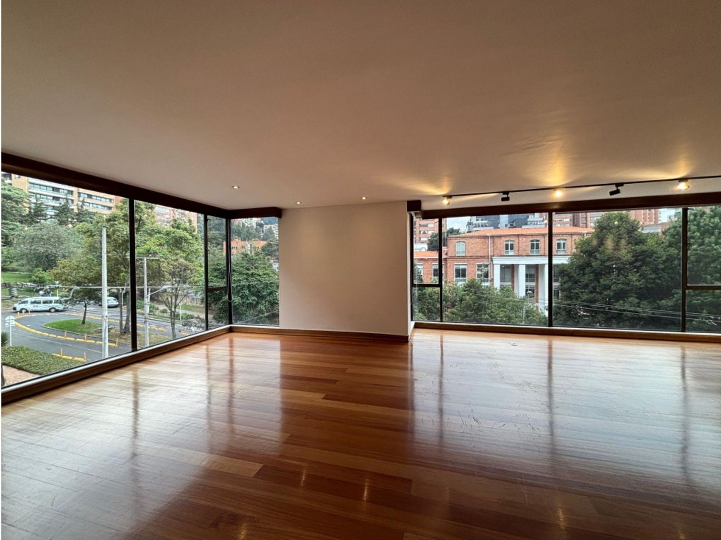 Foto 4 de 20: Apartamento en La Cabrera, Bogotá D.C.