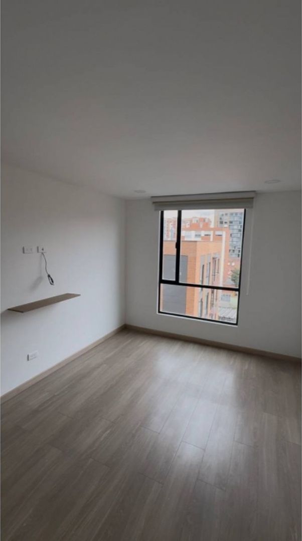 Foto 3 de 10: Apartamento en Los Cedritos, Bogotá D.C.