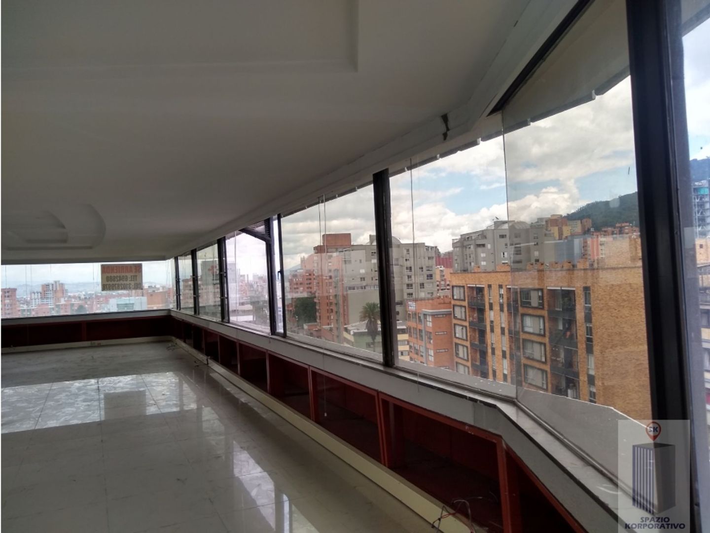 Foto 3 de 16: Oficina en Sagrado Corazon, Bogotá D.C.