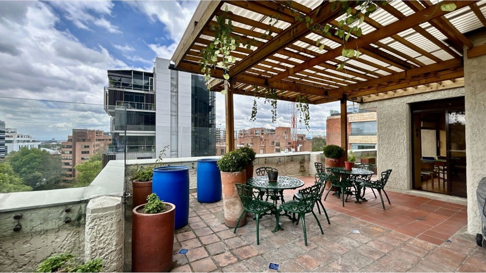 Foto 3 de 20: Apartamento en La Cabrera, Bogotá D.C.