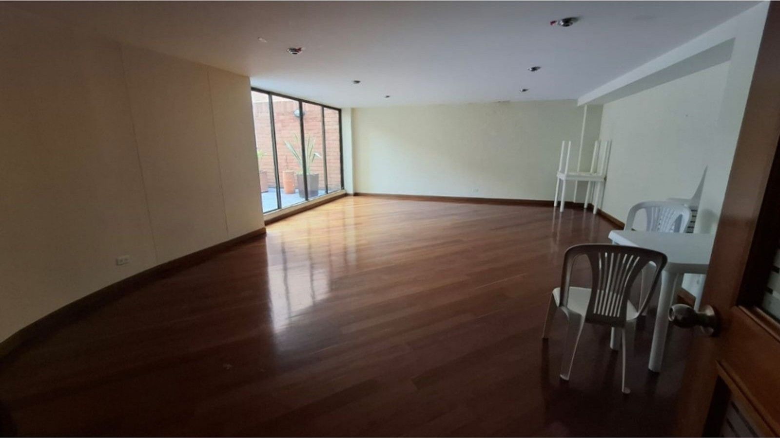 Foto 3 de 20: Apartamento en San Patricio, Bogotá D.C.