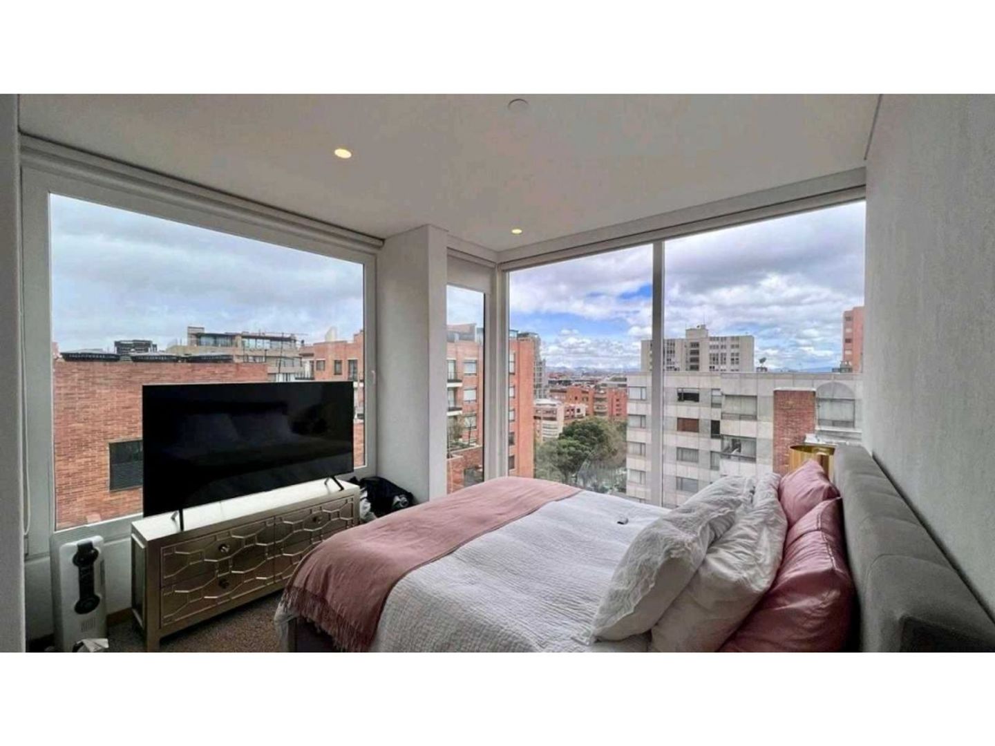 Foto 8 de 10: Apartamento en La Cabrera, Bogotá D.C.