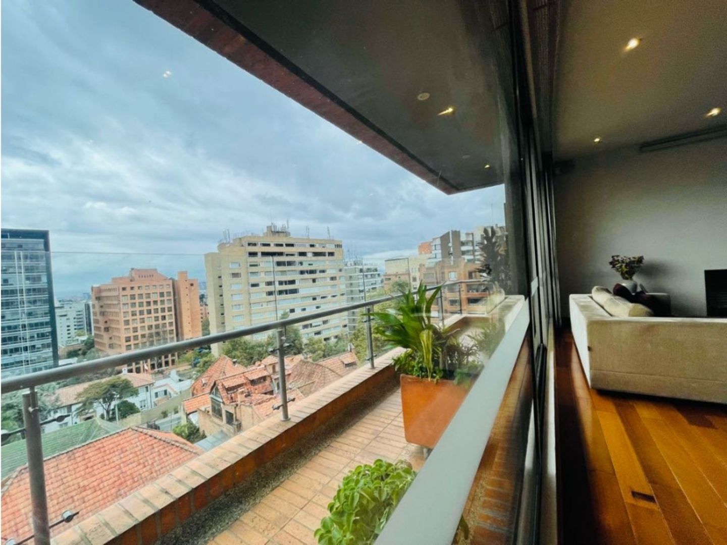 Foto 2 de 18: Apartamento en Quinta Camacho, Bogotá D.C.