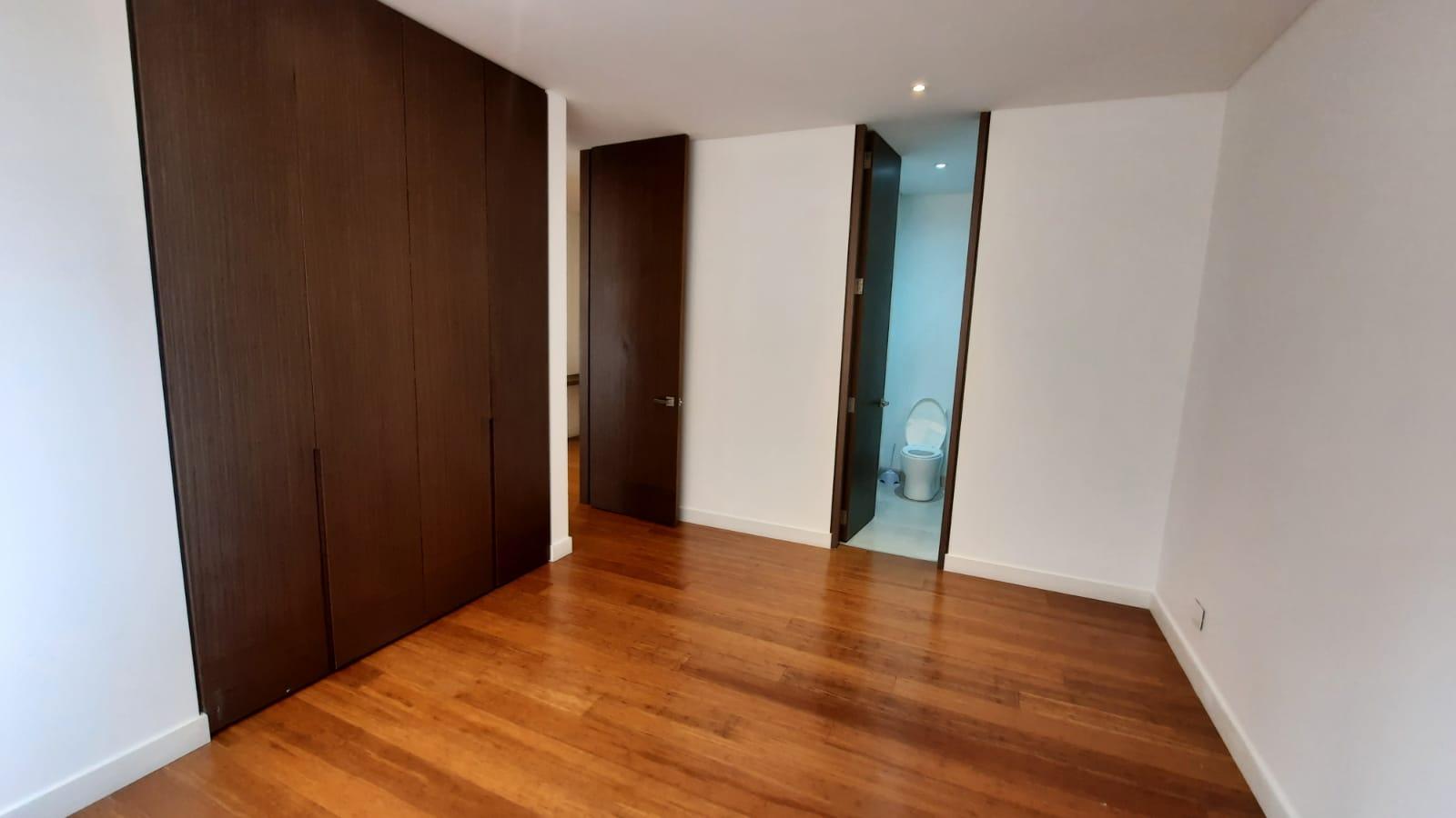 Foto 3 de 14: Apartamento en Bellavista Rosales, Bogotá D.C.