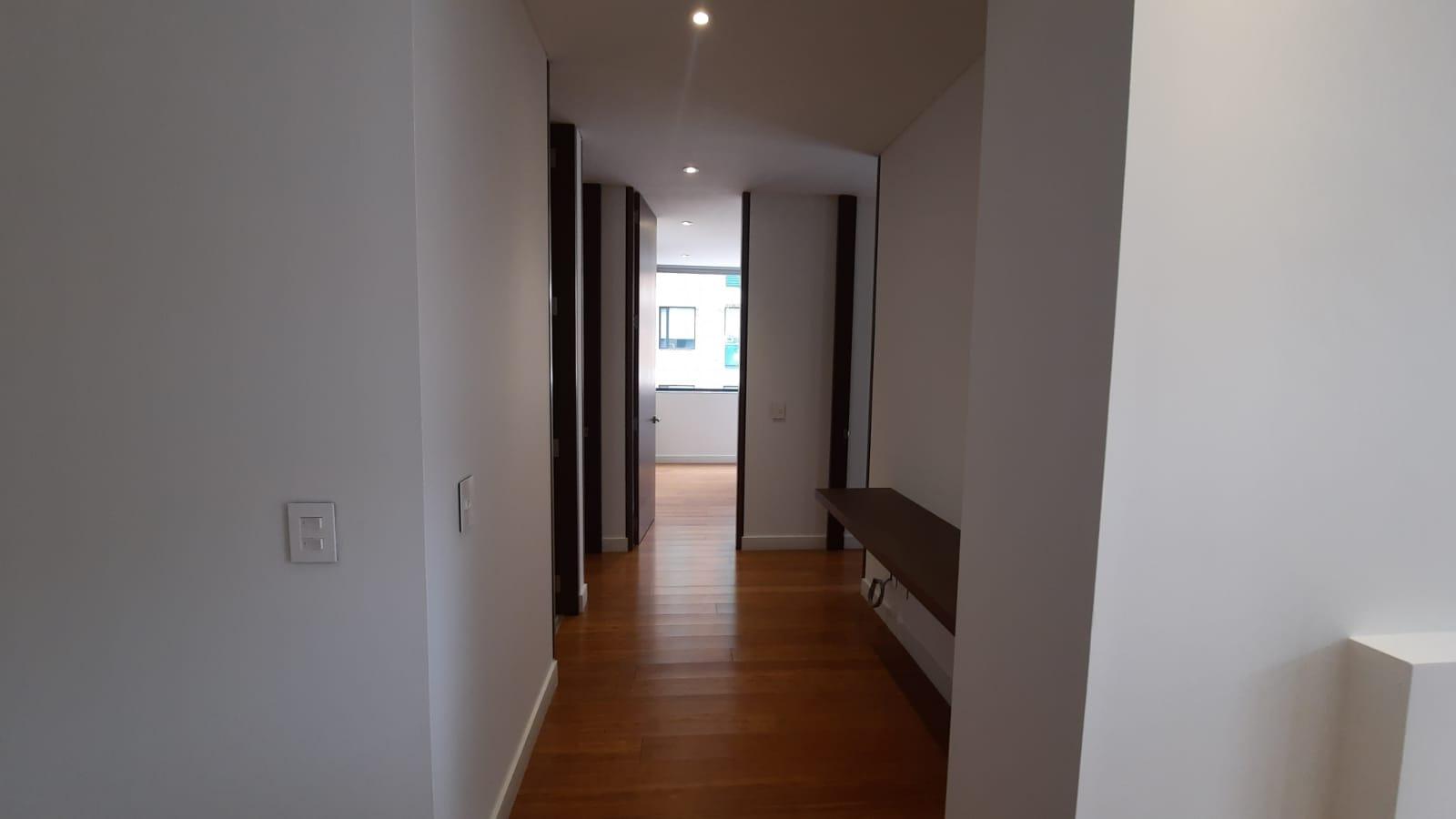 Foto 4 de 14: Apartamento en Bellavista Rosales, Bogotá D.C.