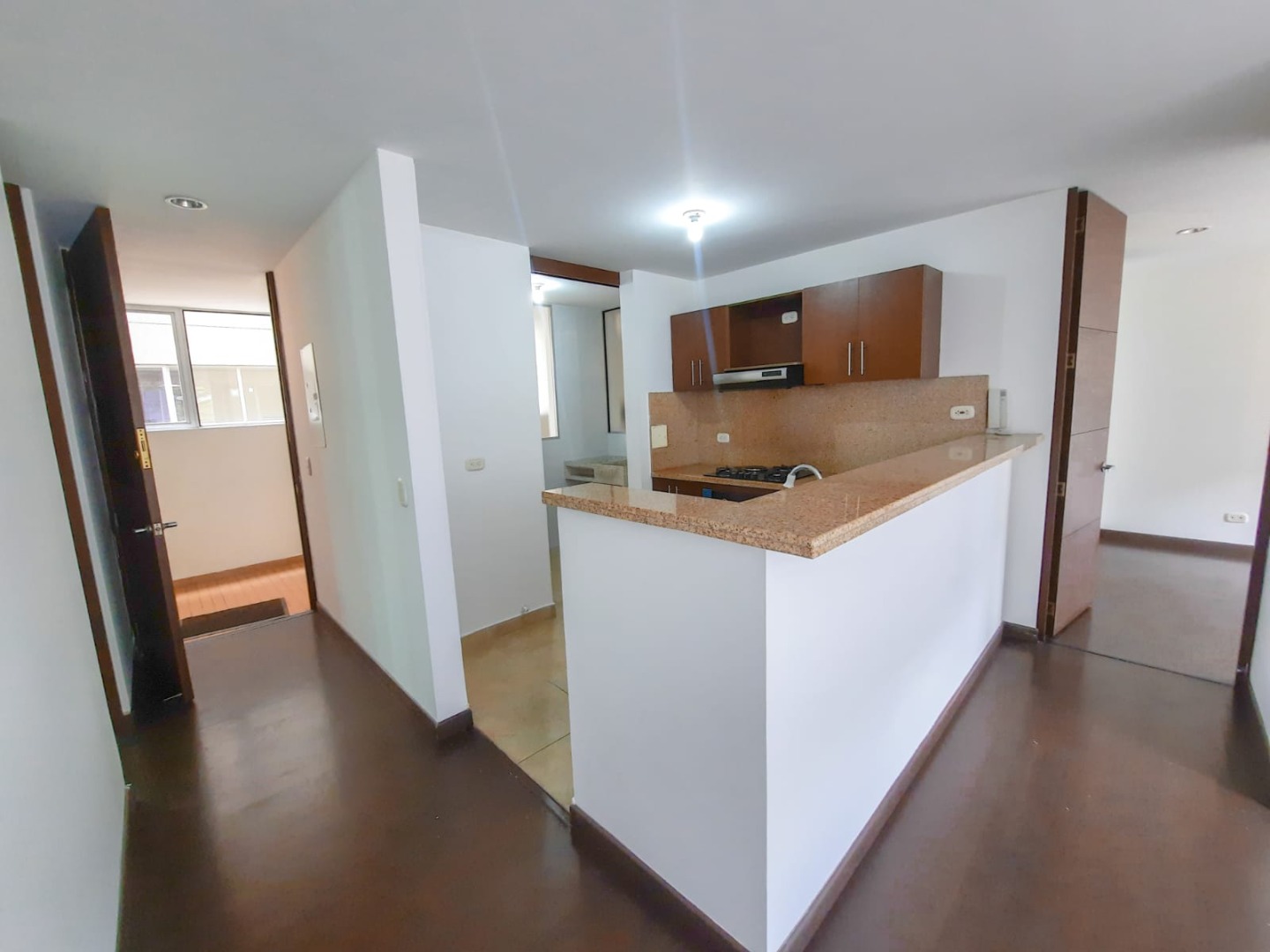 Foto 2 de 9: Apartamento en Bosques De Rosales, Bogotá D.C.