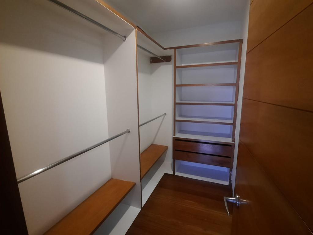 Foto 3 de 15: Apartamento en Bellavista, Bogotá D.C.