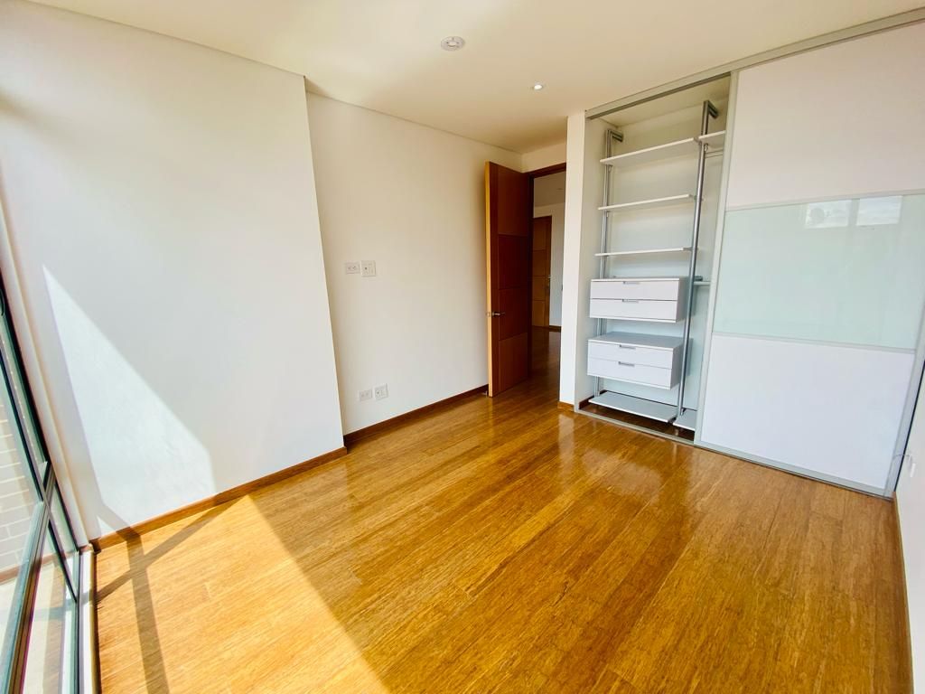 Foto 4 de 13: Apartamento en Chicó, Bogotá D.C.