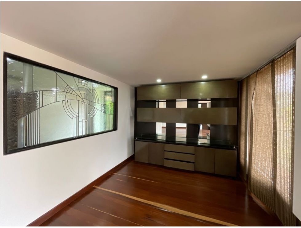 Foto 11 de 20: Apartamento en Los Rosales, Bogotá D.C.