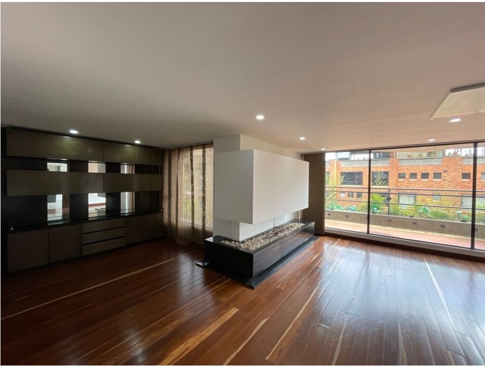Foto 4 de 20: Apartamento en Los Rosales, Bogotá D.C.