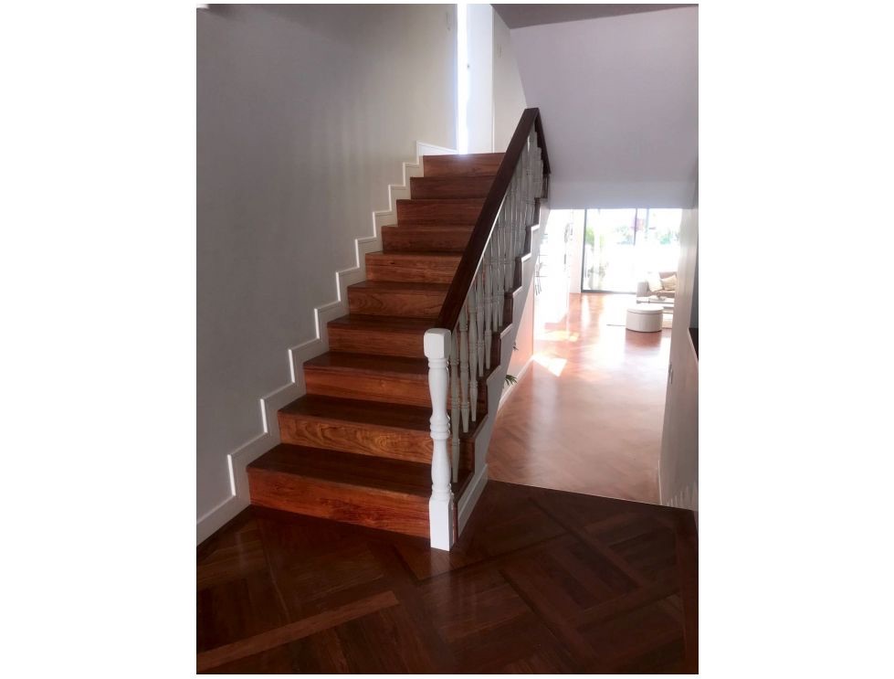 Foto 10 de 20: Casa en Cerros De Santa Bárbara, Bogotá D.C.