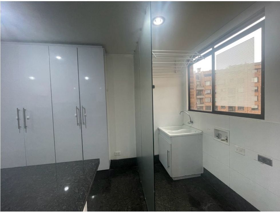 Foto 2 de 18: Apartamento en Monaco, Bogotá D.C.