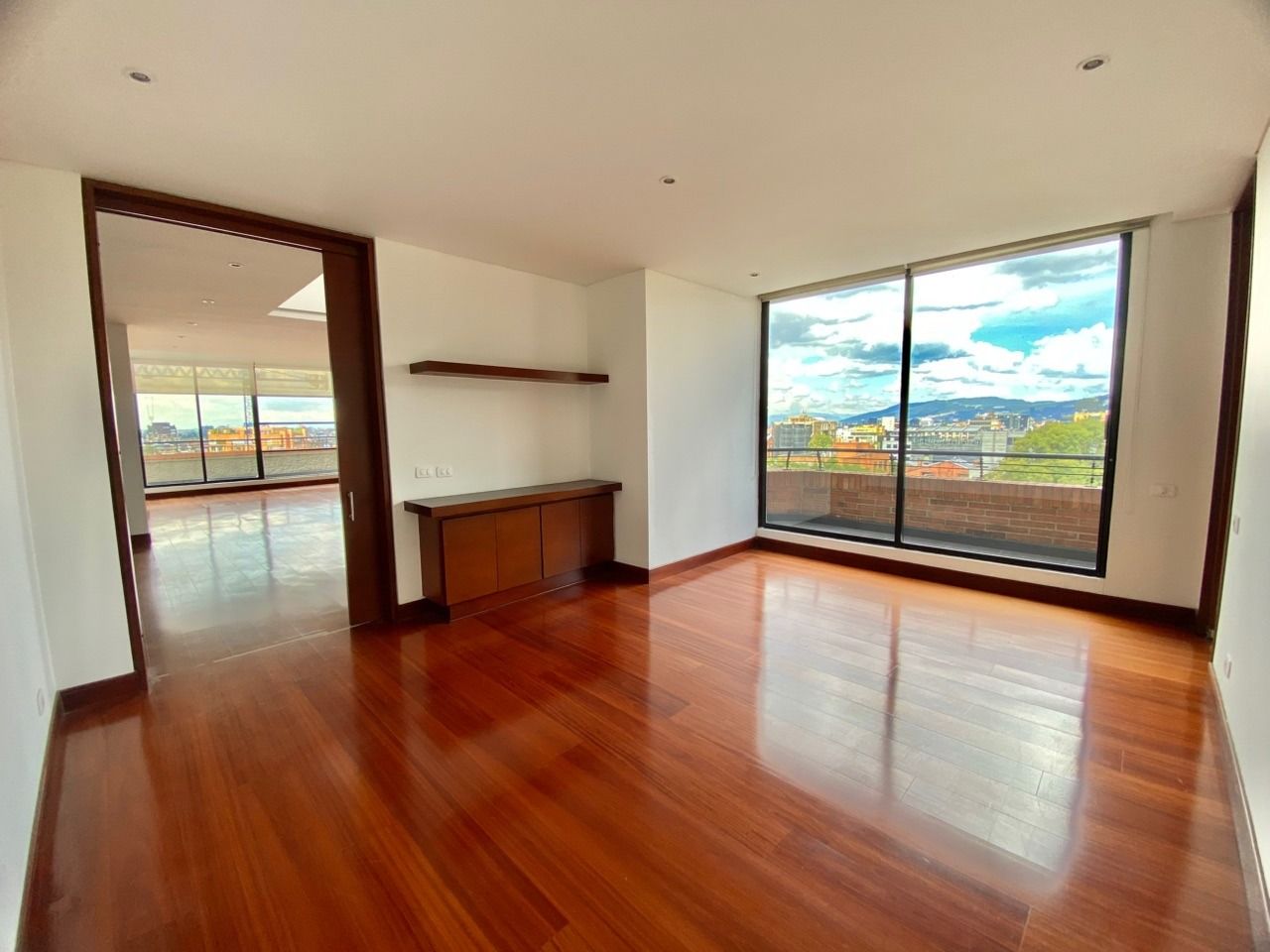 Foto 3 de 9: Apartamento en La Cabrera, Bogotá D.C.
