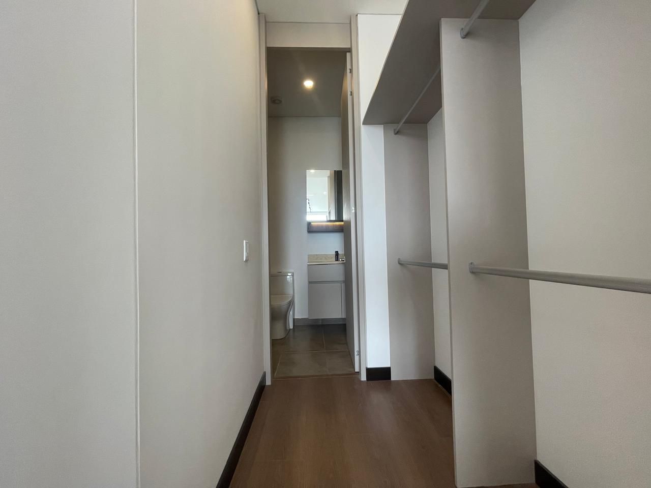 Foto 7 de 11: Apartamento en Chicó, Bogotá D.C.