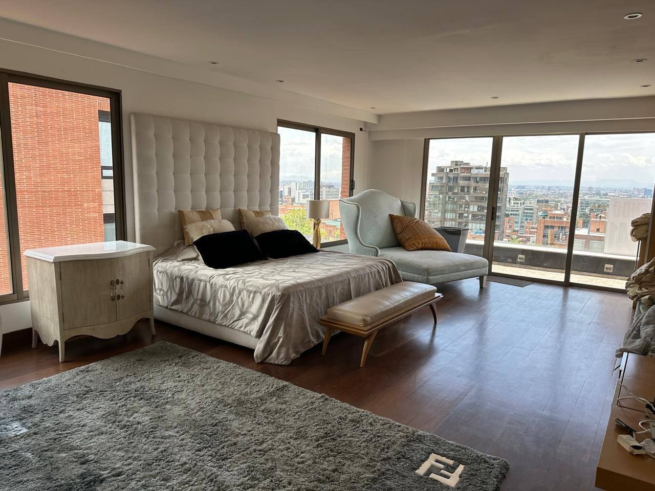 Foto 9 de 19: Apartamento en Los Rosales Edif Corbaraque, Bogotá D.C.